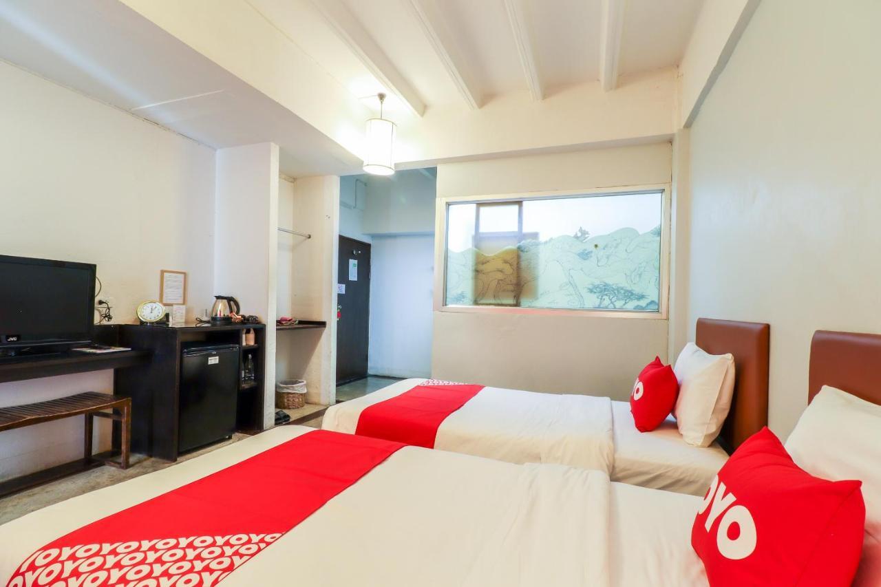 Oyo 391 Pat'S Klangviang Guesthouse Csiangmaj Kültér fotó