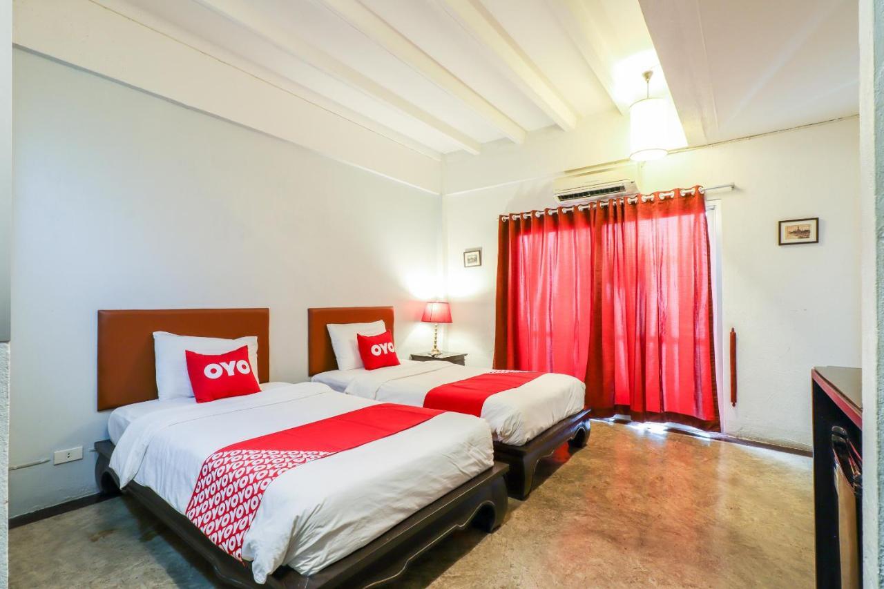 Oyo 391 Pat'S Klangviang Guesthouse Csiangmaj Kültér fotó