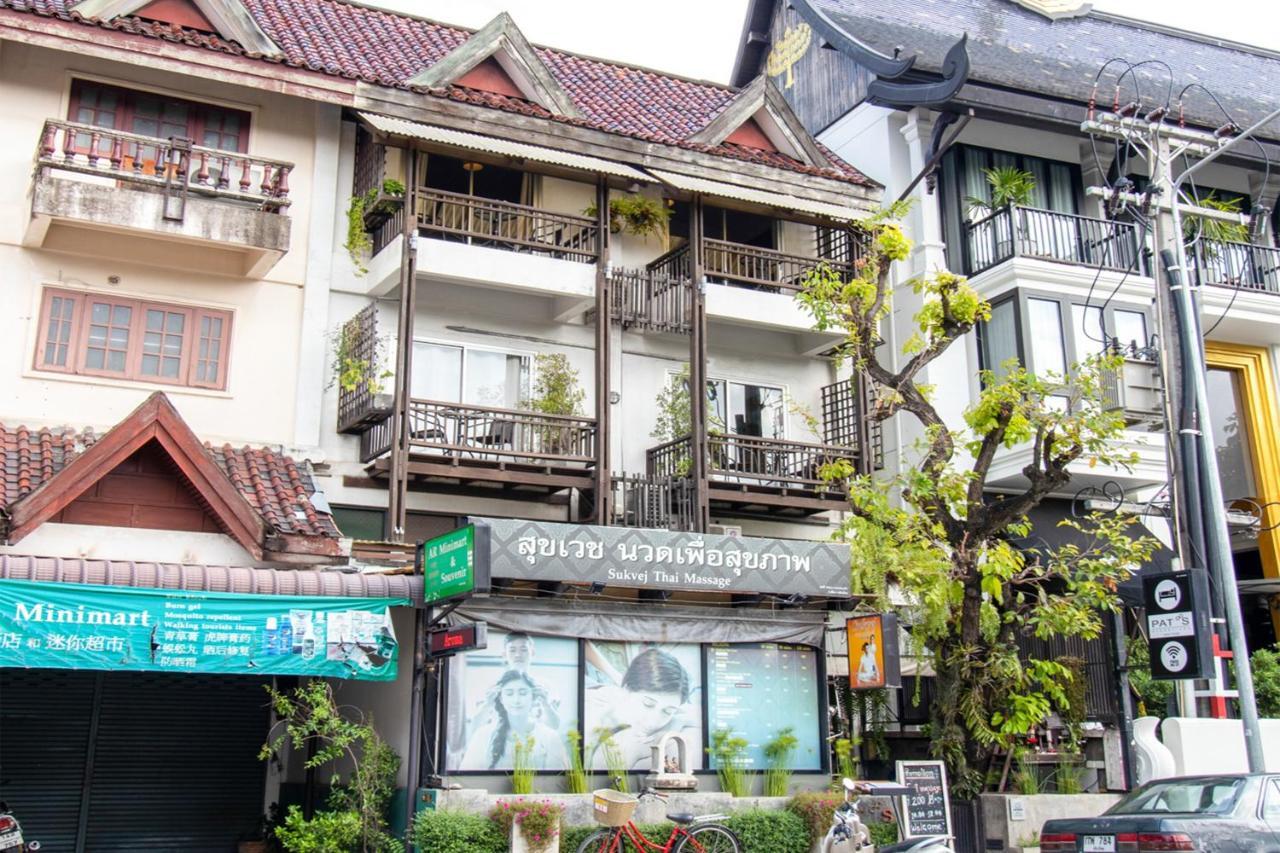 Oyo 391 Pat'S Klangviang Guesthouse Csiangmaj Kültér fotó